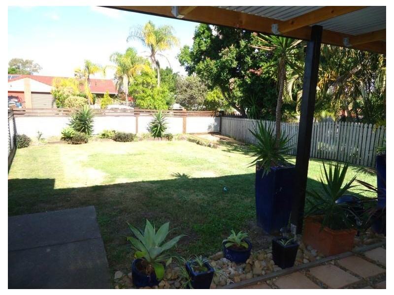 2/5 Orkney Place, Labrador QLD 4215