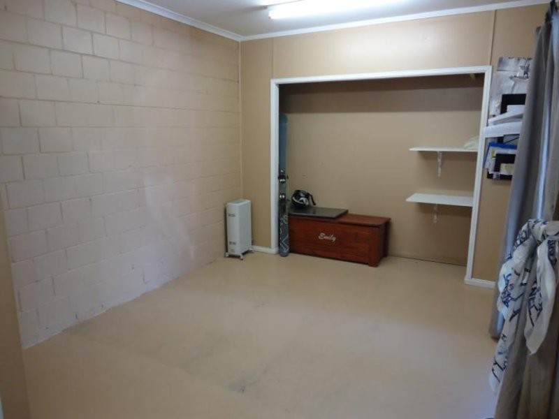 2/5 Orkney Place, Labrador QLD 4215