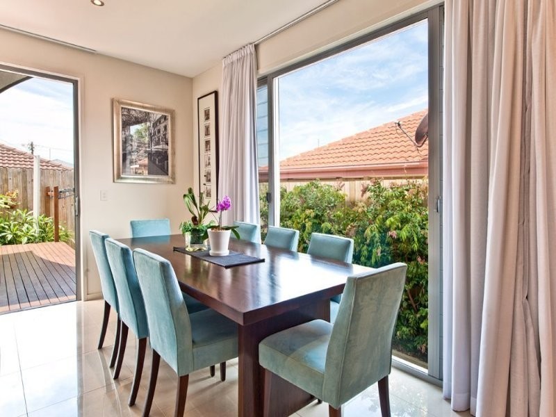 1/15 Teal Avenue, Paradise Point QLD 4216