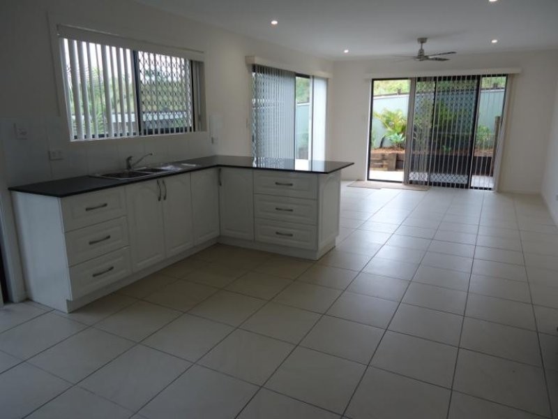 8 Picton Court, Upper Coomera QLD 4209