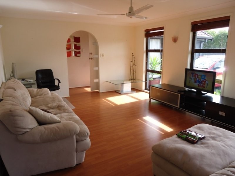 70 Columbus Drive, Hollywell QLD 4216