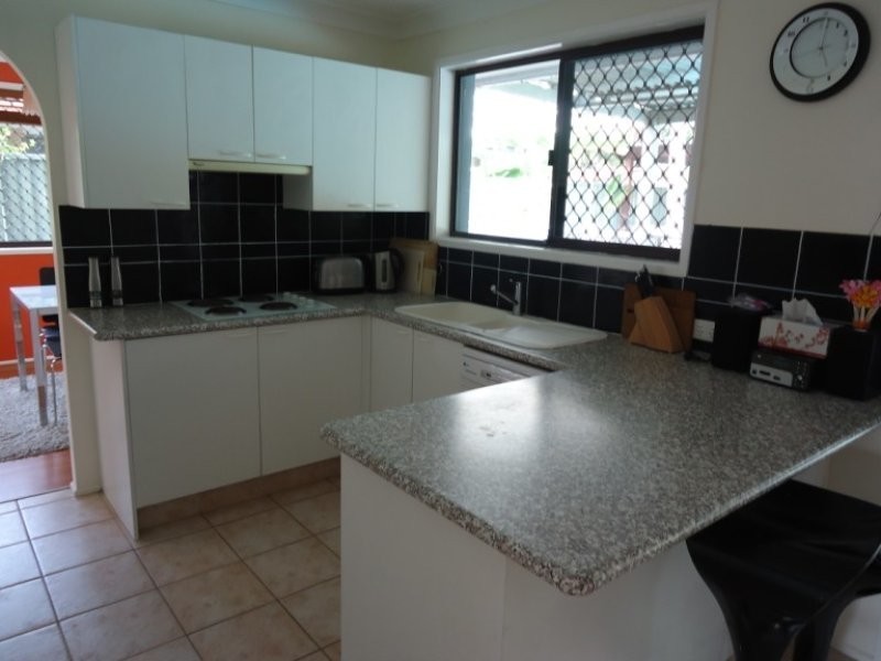 70 Columbus Drive, Hollywell QLD 4216