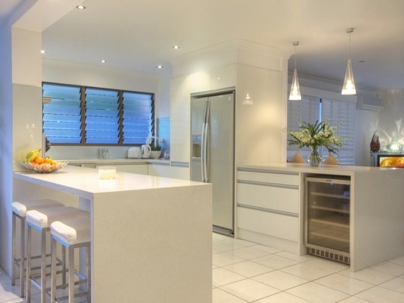 5 Torio Place, Runaway Bay QLD 4216