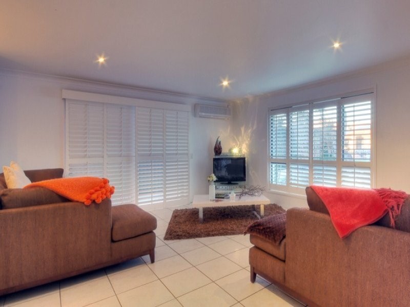5 Torio Place, Runaway Bay QLD 4216