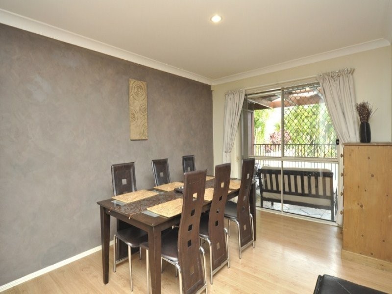 41 Howland Circuit, Pacific Pines QLD 4211
