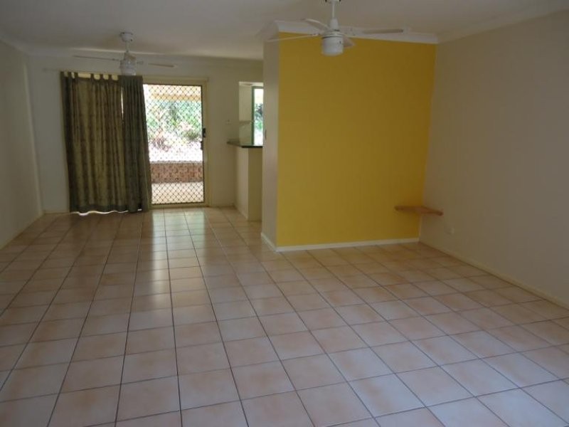 11/482 Pine Ridge Road, Coombabah QLD 4216