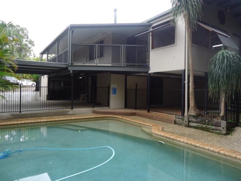 13 Babirra Street, Hope Island QLD 4212