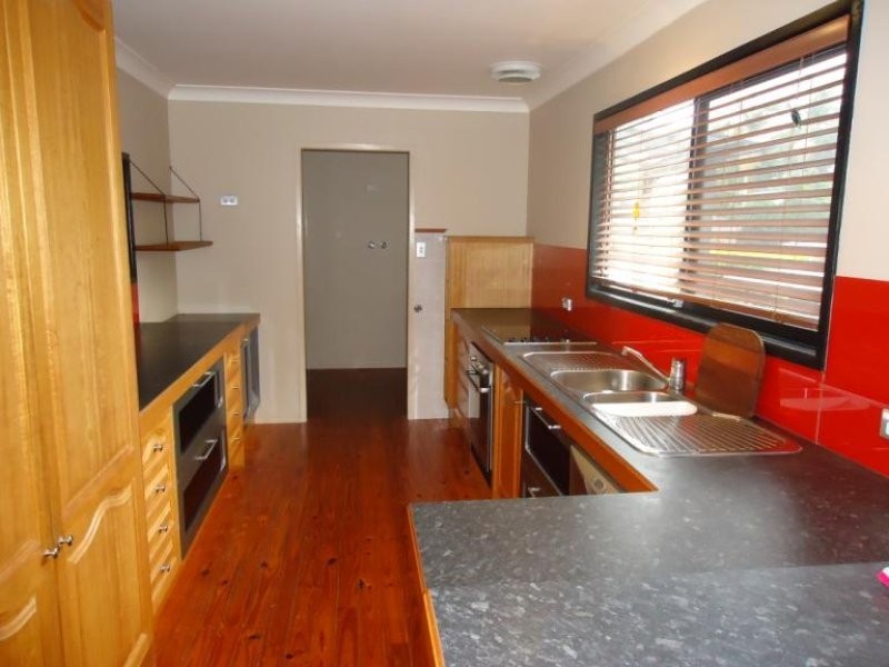 13 Babirra Street, Hope Island QLD 4212