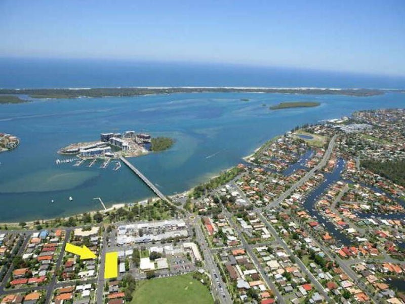 1/14 Bruce Avenue, Paradise Point QLD 4216