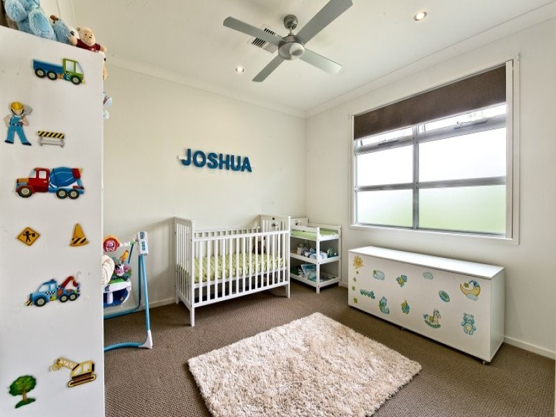 2/15 Teal Avenue, Paradise Point QLD 4216
