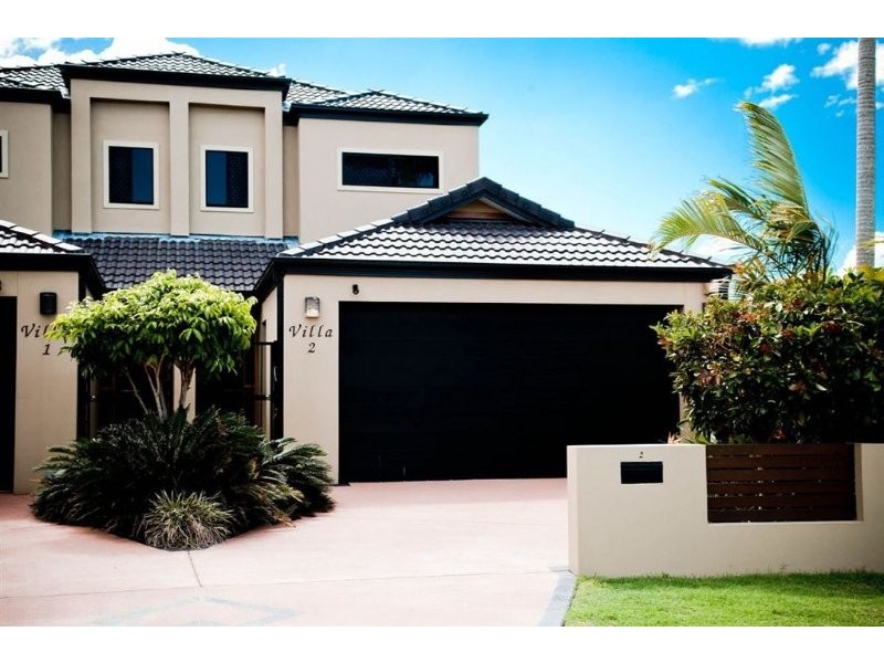 2/27 Donald Avenue, Paradise Point QLD 4216