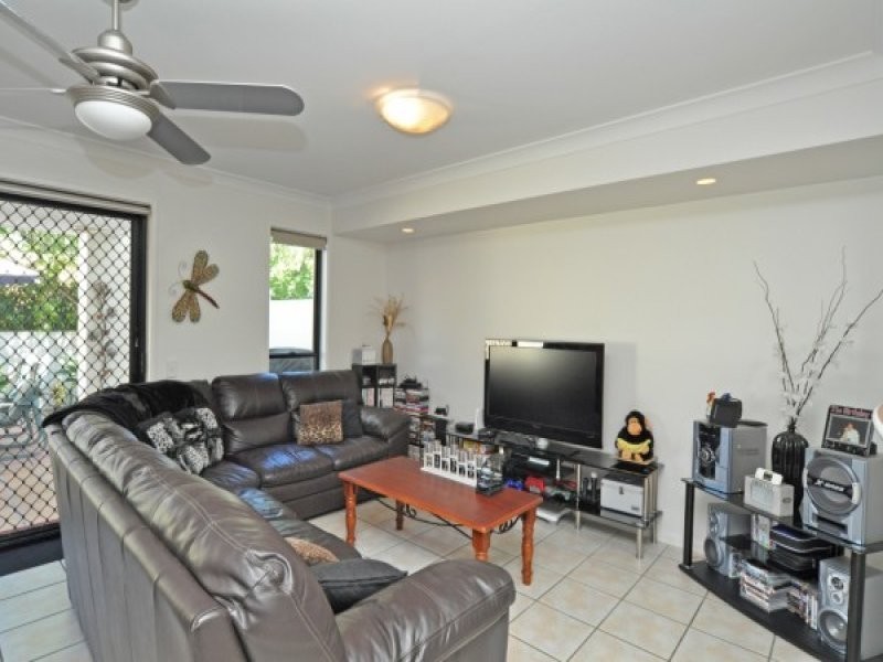 26/60 Caseys Road, Hope Island QLD 4212