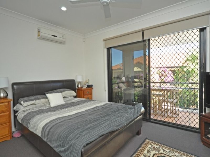 26/60 Caseys Road, Hope Island QLD 4212