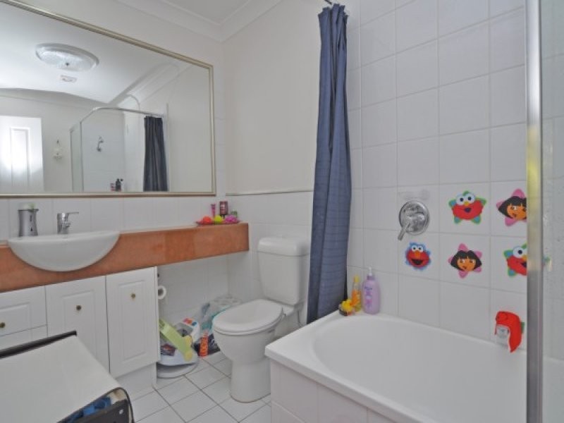 26/60 Caseys Road, Hope Island QLD 4212