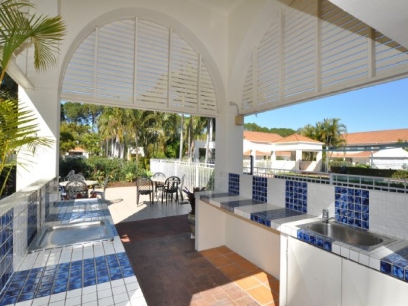 26/60 Caseys Road, Hope Island QLD 4212