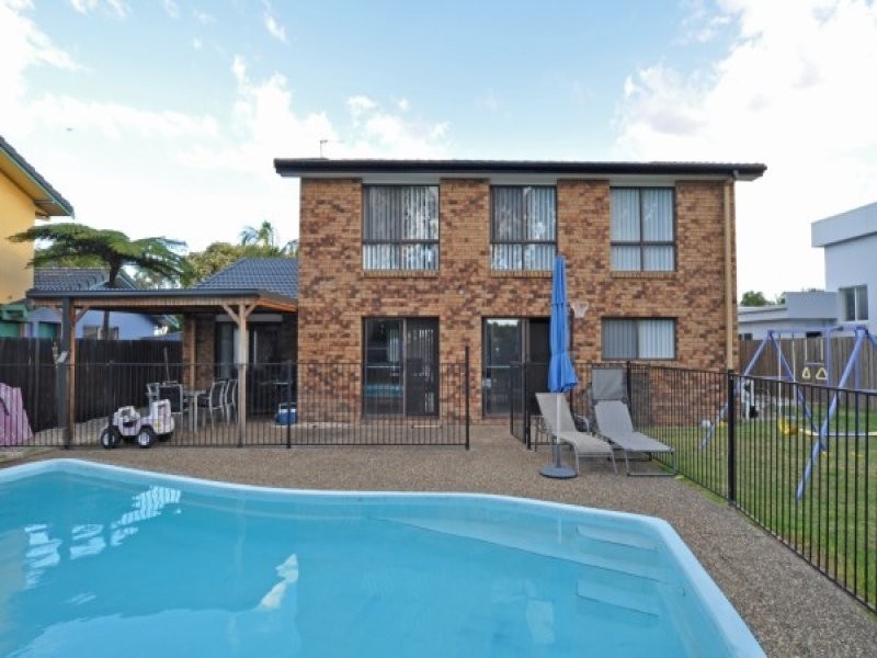 49 Lae Drive, Runaway Bay QLD 4216