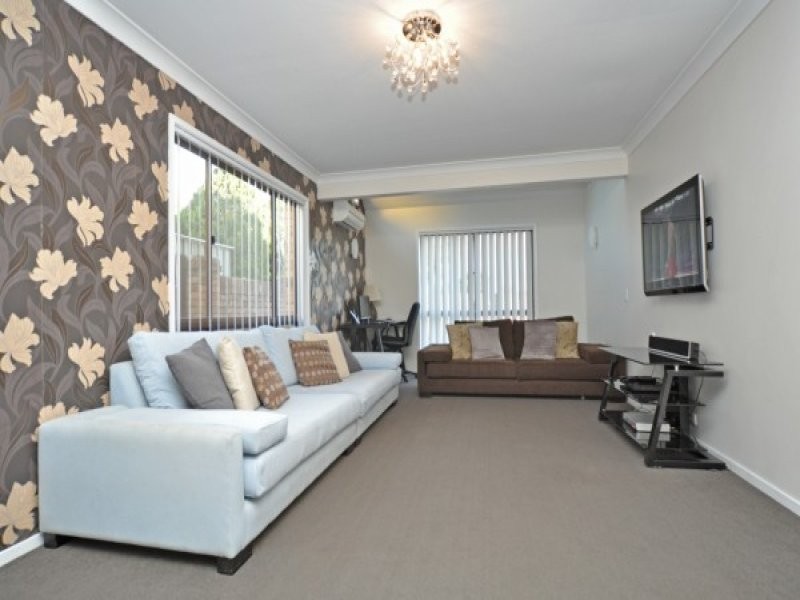 49 Lae Drive, Runaway Bay QLD 4216