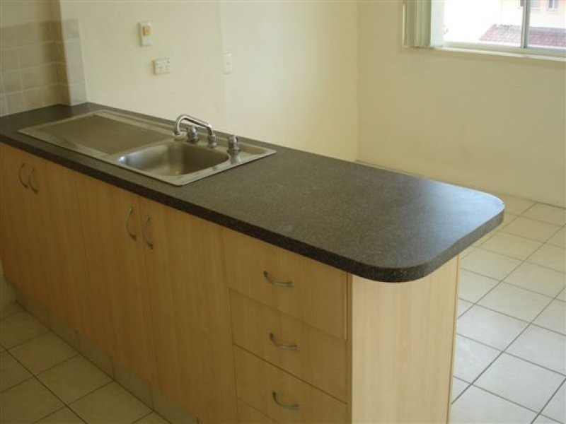 41/13 Brown Street, Labrador QLD 4215