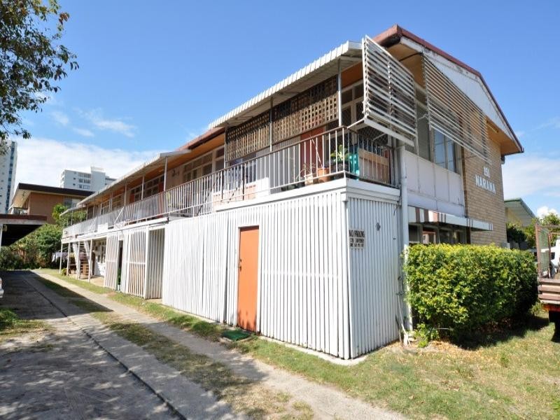 1/149 Frank Street, Labrador QLD 4215