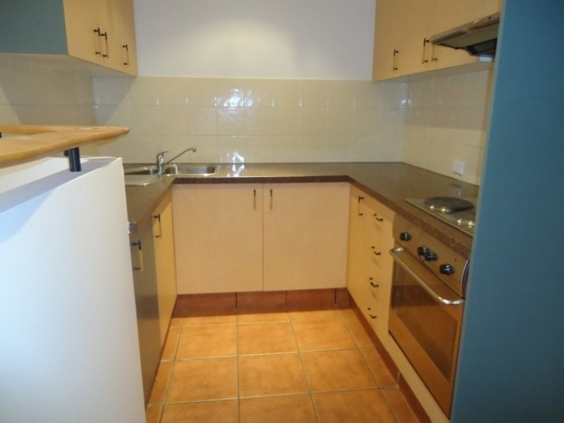 34/160 Frank Street, Labrador QLD 4215