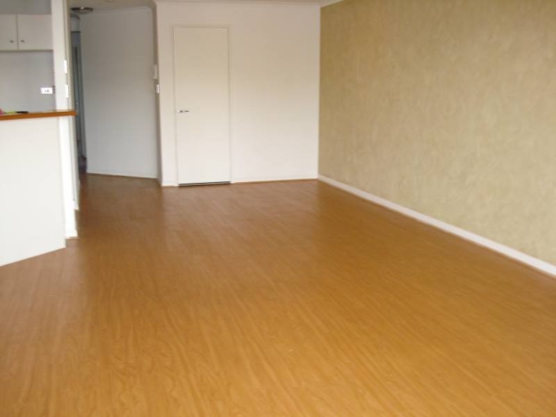 4/14 Jennifer Avenue, Runaway Bay QLD 4216