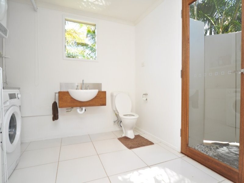 5 Bluegum Avenue, Hollywell QLD 4216