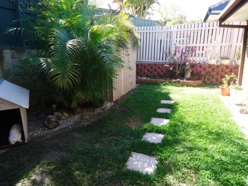 1/13 Orkney Place, Labrador QLD 4215