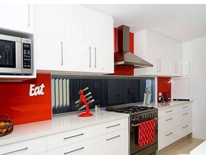 2 Fleetwood Court, Helensvale QLD 4212