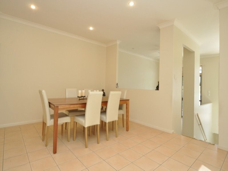 1/21 Paradise Parade, Paradise Point QLD 4216