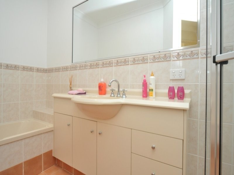 1/21 Paradise Parade, Paradise Point QLD 4216