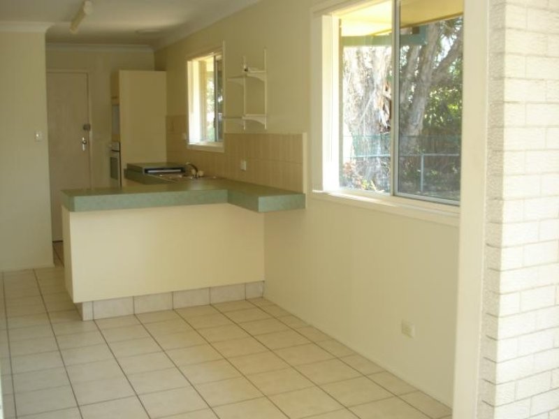 27 Killowill Avenue, Paradise Point QLD 4216