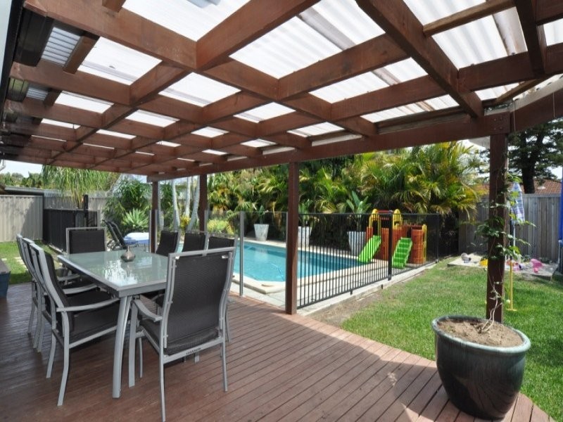 12 Wendoree Way, Coombabah QLD 4216