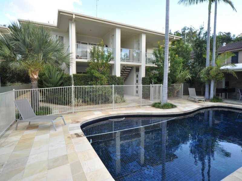 3/27 Gordon Street, Labrador QLD 4215