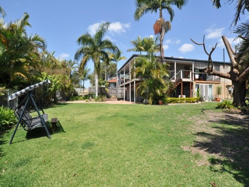 12 Iragana Street, Hope Island QLD 4212