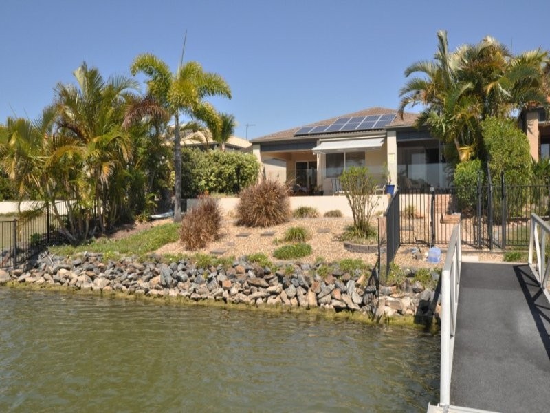 25 Lee Anne Crescent, Helensvale QLD 4212