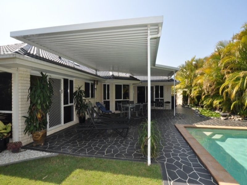 5 Dallow Crescent, Monterey Keys QLD 4212