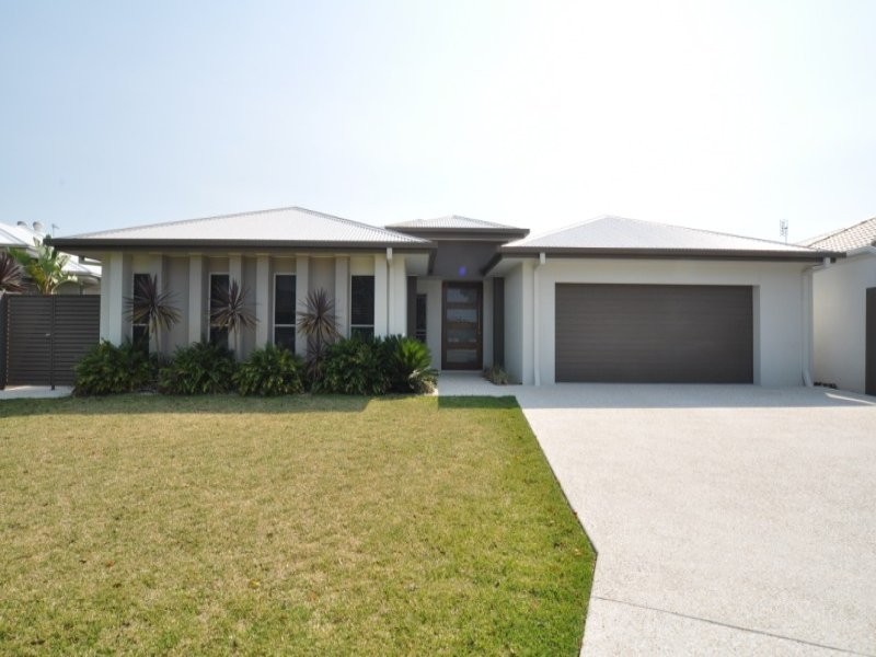 5 Ben Dalley Drive, Monterey Keys QLD 4212