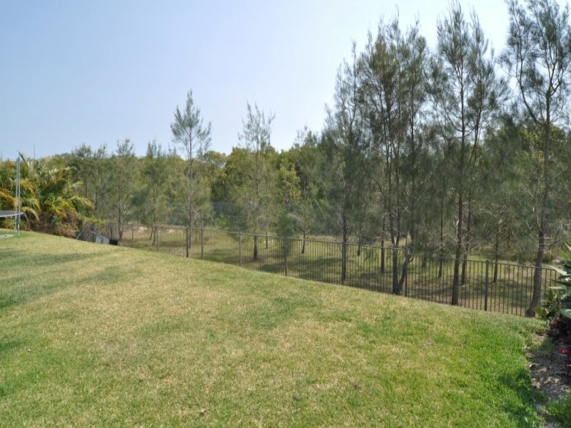 5 Ben Dalley Drive, Monterey Keys QLD 4212