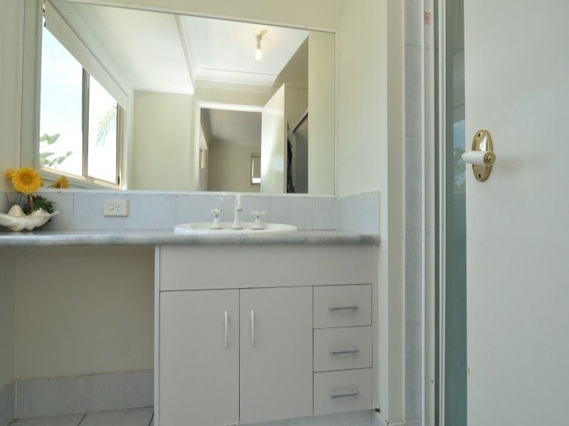 17/264 Oxley Drive, Coombabah QLD 4216