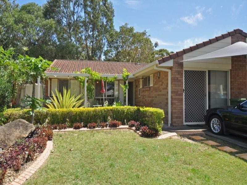 2/82 Kangaroo Avenue, Coombabah QLD 4216