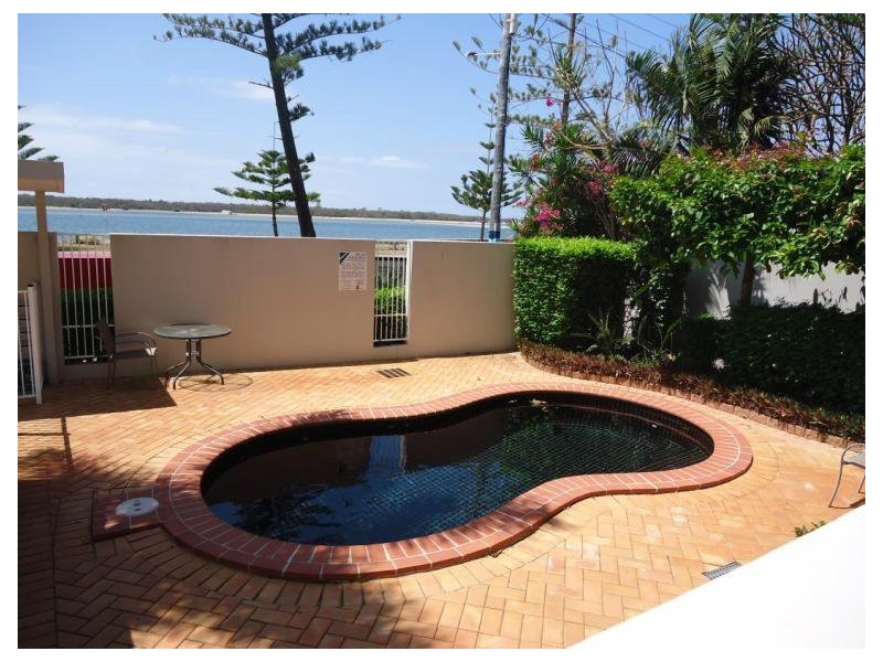 Biggera Waters QLD 4216