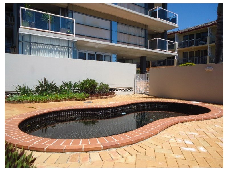 Biggera Waters QLD 4216