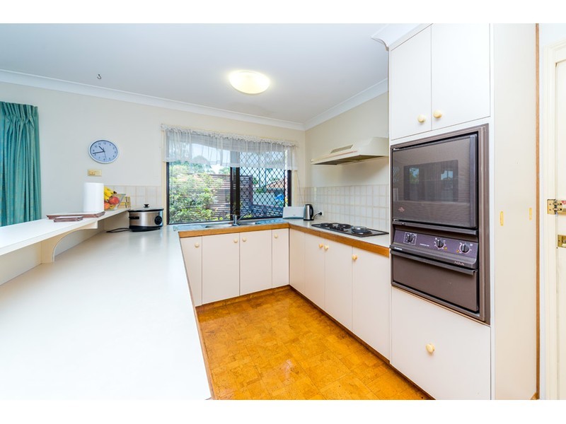 1/3 Sanctuary Court, Coombabah QLD 4216
