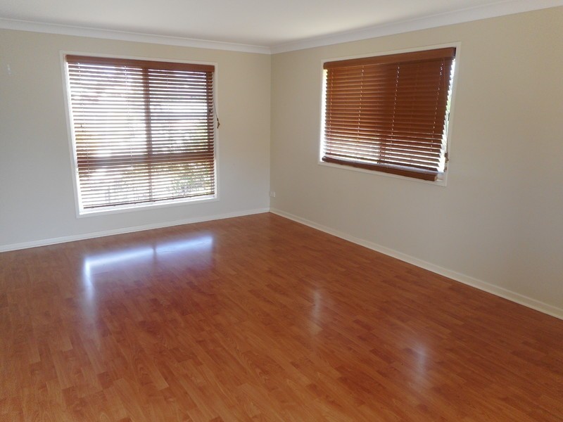 18 Masters Street, Arundel QLD 4214