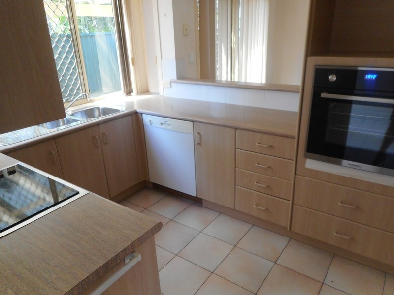 5/427 Oxley Drive, Runaway Bay QLD 4216