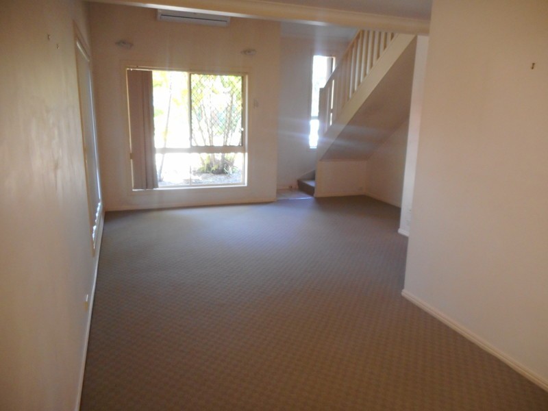 5/427 Oxley Drive, Runaway Bay QLD 4216