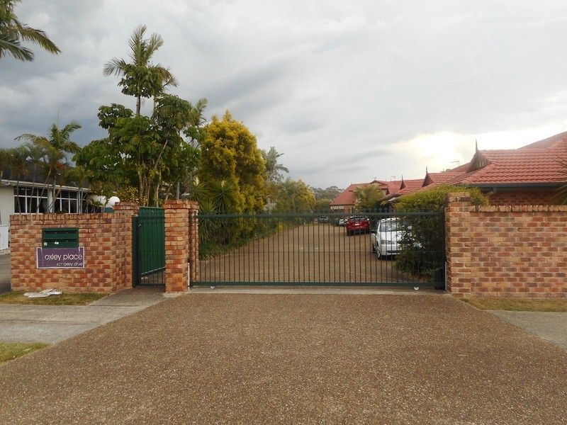 5/427 Oxley Drive, Runaway Bay QLD 4216