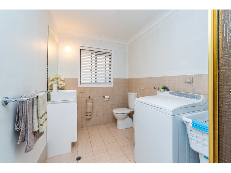 36 Camelot Crescent, Hollywell QLD 4216