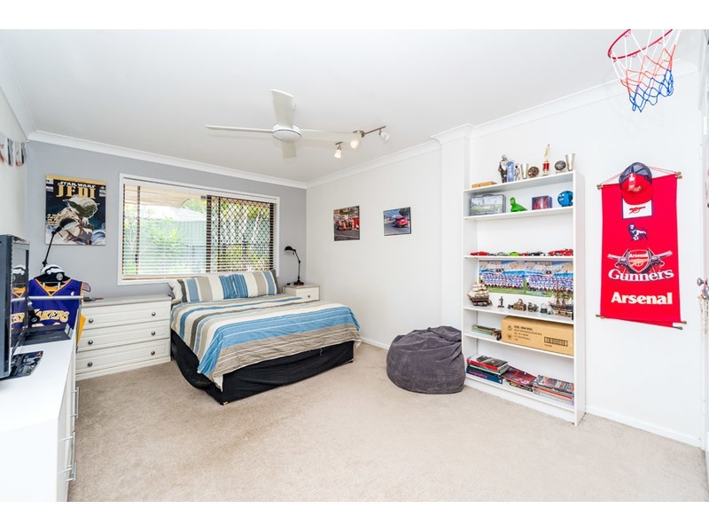 36 Camelot Crescent, Hollywell QLD 4216