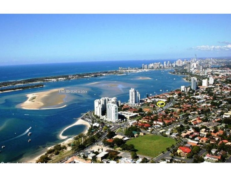 24/125 Frank Street, Labrador QLD 4215